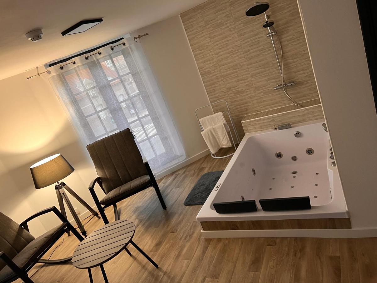 Magnifique Loft 35M2 Jacuzzi Rvb Night 1 Hotel Amiens Exterior photo